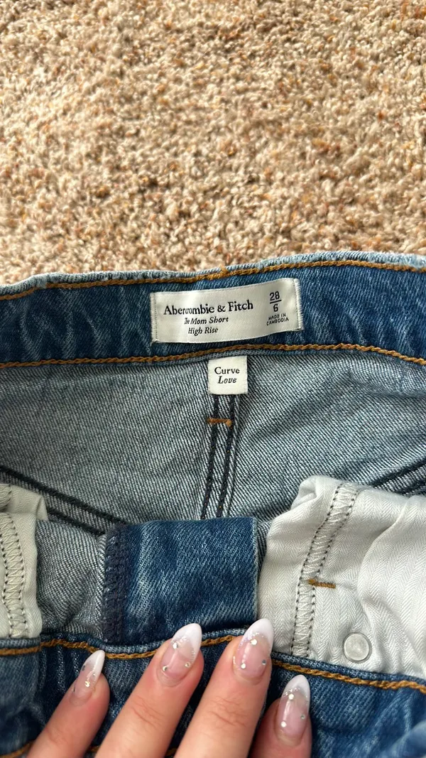 Abercrombie Shorts - Image 3