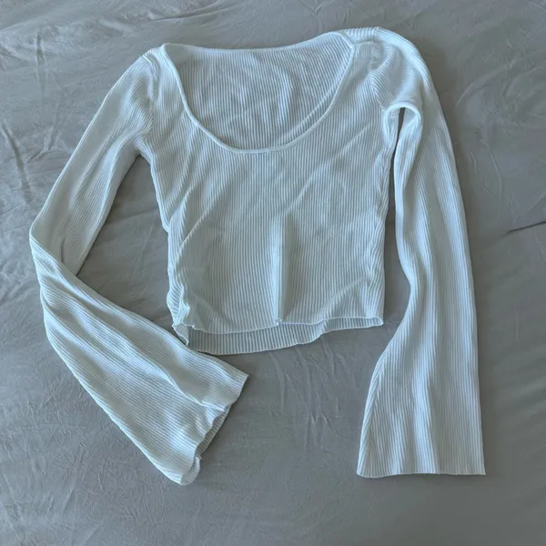 White H&M ribbed top  - Image 4