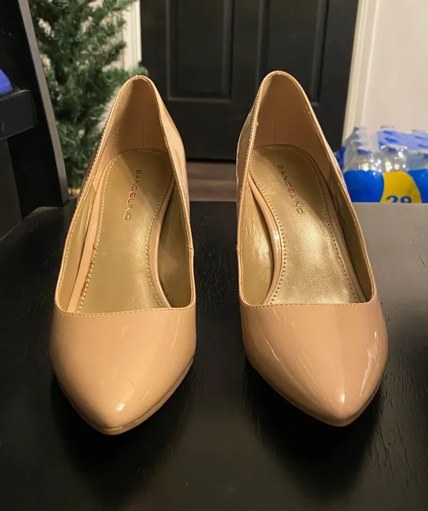 Bandolino Nude Kitten Heels - Image 3