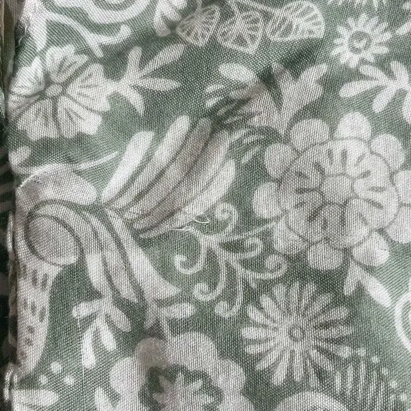 NWT Yak & Yeti Green Floral Thin Shawl Cardigan One Size - Image 17