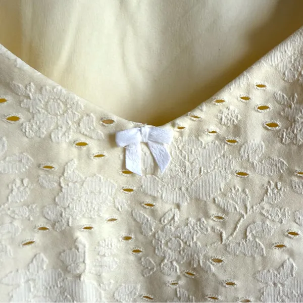 NWT Aerie Offline Womens Top Pale Yellow Floral Cropped Long Sleeve Size XXL - Image 9