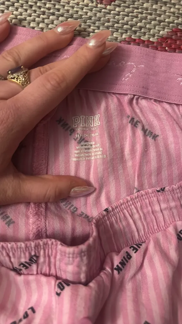 PINK Victoria's Secret Shorts - Image 4