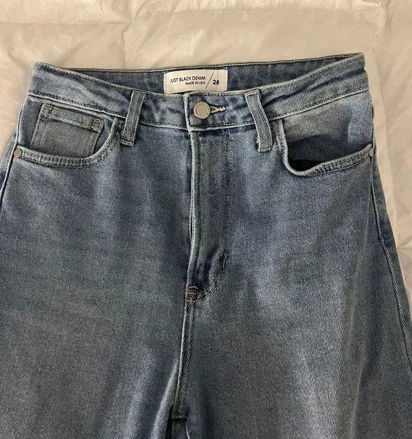 Just Black Denim Truly Cool Light Wash Ribcage Straight Leg Jeans - Image 7