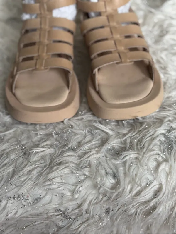 Pilcro Women’s Tan Woven Gladiator Sport Leather Sandals Size 38 - Image 8