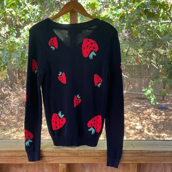 LOFT Women's Navy & Red Strawberry Print Pullover Sweater Size S - Image 2