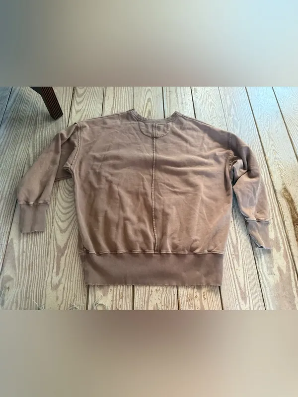 American Eagle Sweatshirt size S - small spot on sleeve in pic - Image 4