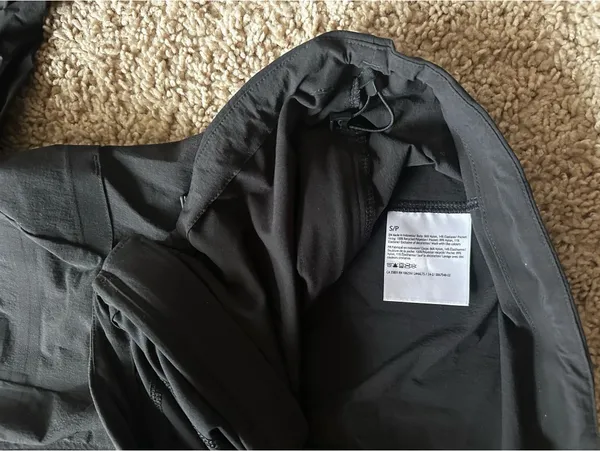 Black Lululemon Jacket - Image 6