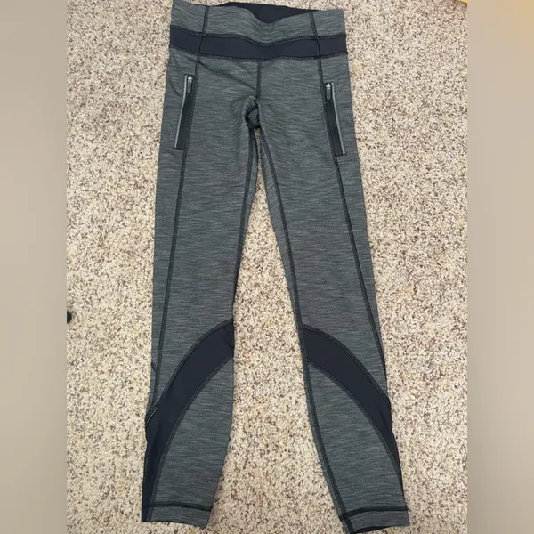 Lululemon Inspire Tight II Grey Black Size 2 - Image 2