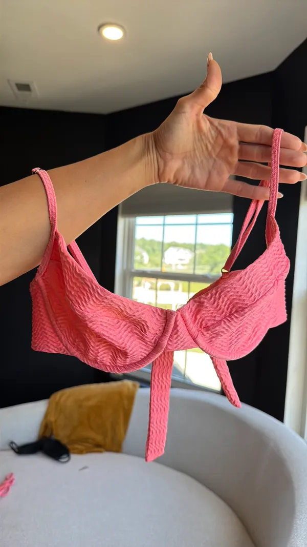 Monday swimwear two piece pink - Image 4