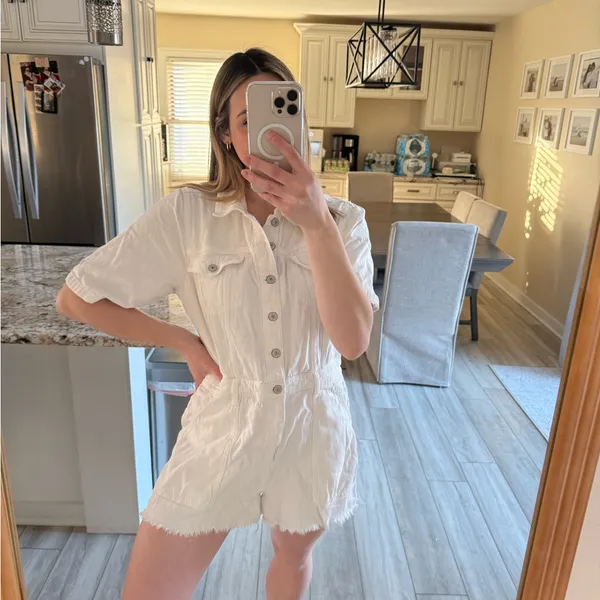 American Eagle White Denim Romper Short Sleeve Button Front Raw Hem Size L - Image 2