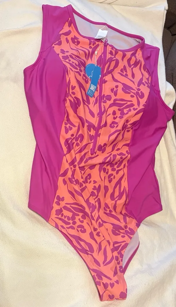 New Cupshe Swimsuit - Image 4