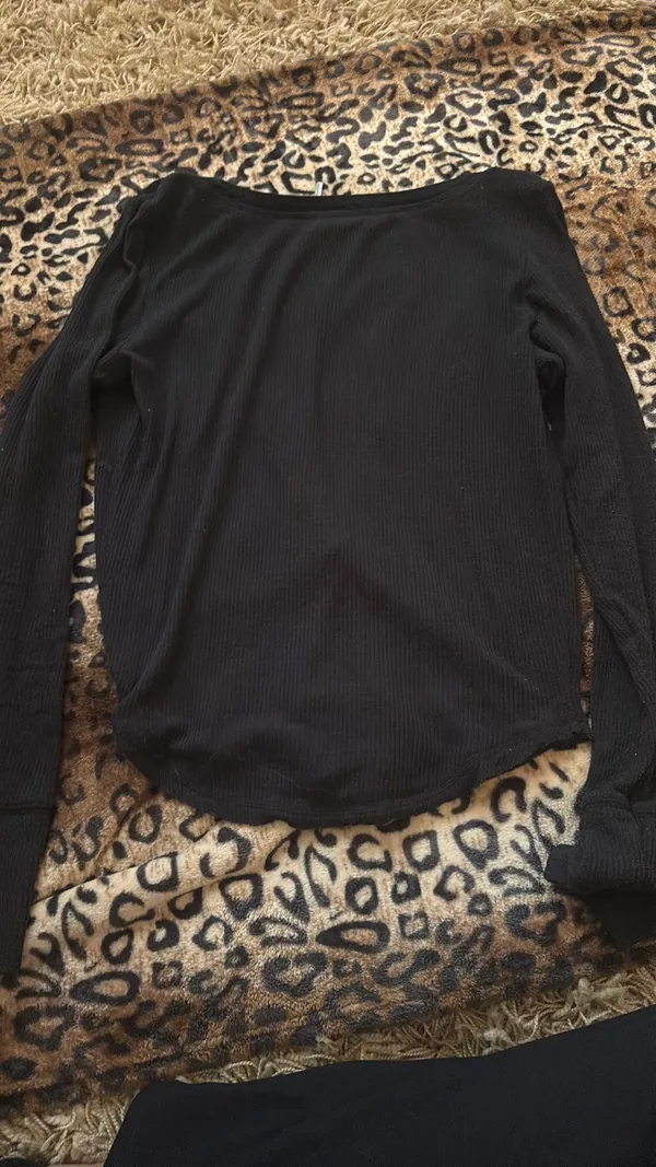 Urban Outfitters Top - Image 2