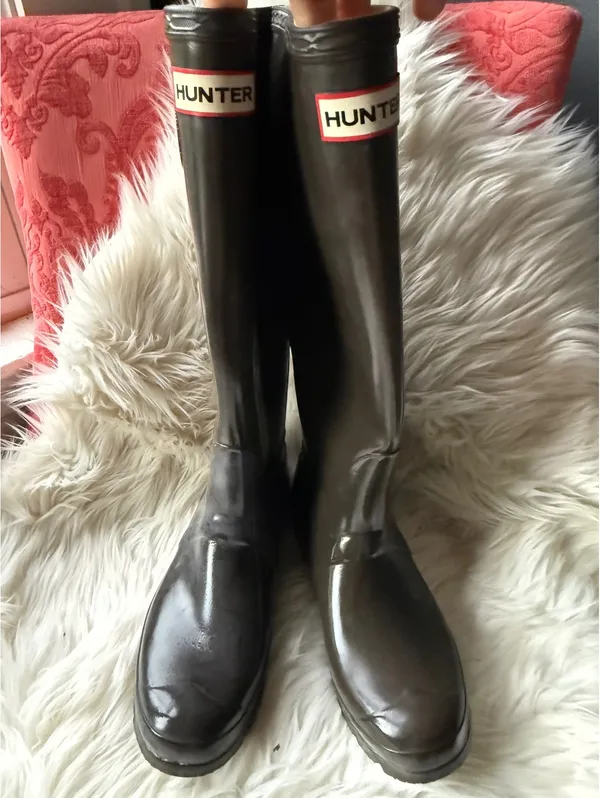 Hunter Black Tall Rain Boots with Adjustable Buckle - Image 10