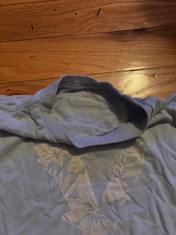 American Eagle T-Shirt - Image 2