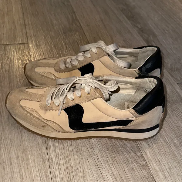 Dolce Vita B.NTCD Athletic Sneakers in Cream and Black - Image 6