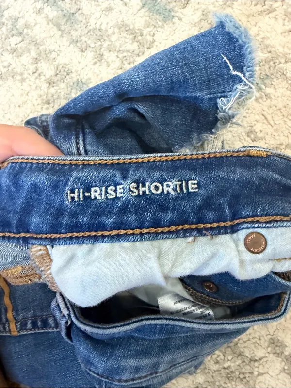 American Eagle Hi-Rise Shortie Denim Shorts Size 2 Distressed Blue - Image 4