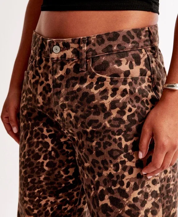 Abercrombie Jeans - Image 2