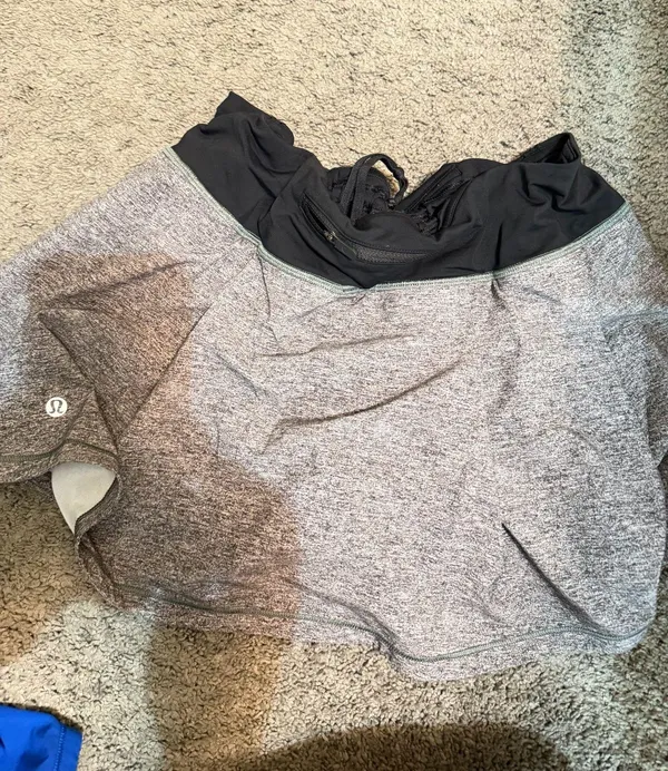 Lululemon Grey and Black Athletic Skirt Size 10 - Image 2