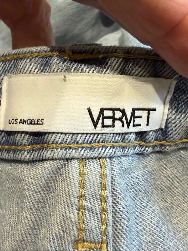 Vervet Straight Leg Jeans Women’s 29x32 High Rise Distressed Lightwash Denim - Image 7
