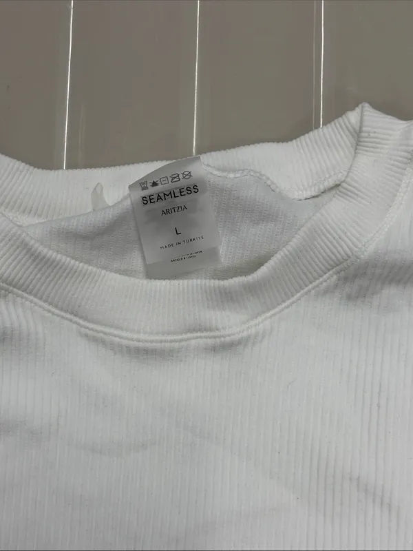 Women's Ribbed Long-Sleeve Cropped Top - White Aritzia large seamless - Image 2