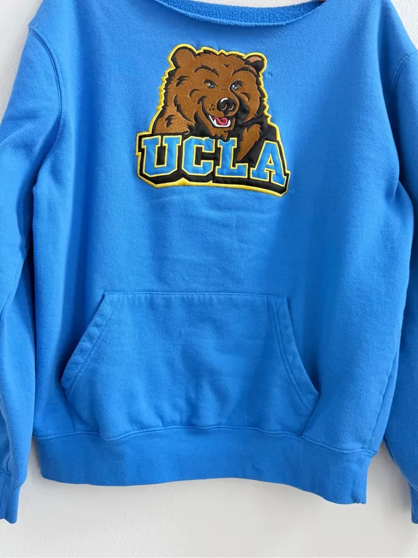 UCLA Bruins off-the-shoulder sweatshirt - Image 6