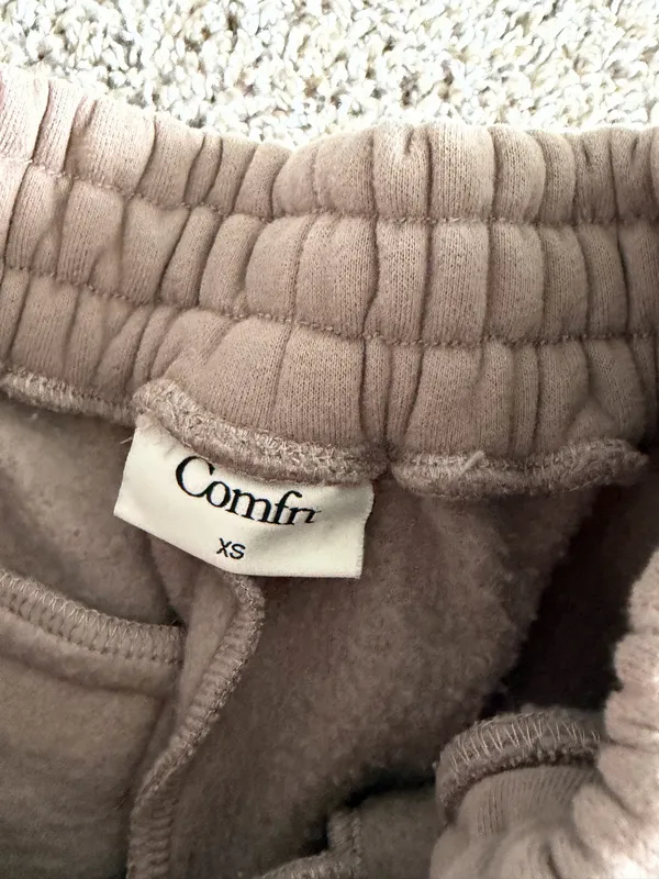 Comfrt joggers  - Image 5