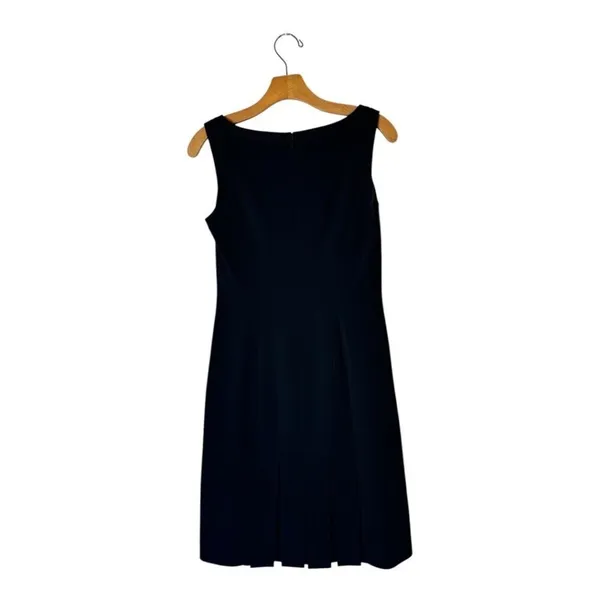 Ann Taylor Dress Women 2 Black Sleeveless V Neck Pleated Back Hem‎ Fit And Flare - Image 2