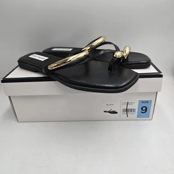 Steve Madden Women's Toe Ring Sandal Size 9 Black Ardent Gold Ring New In Box - Image 6