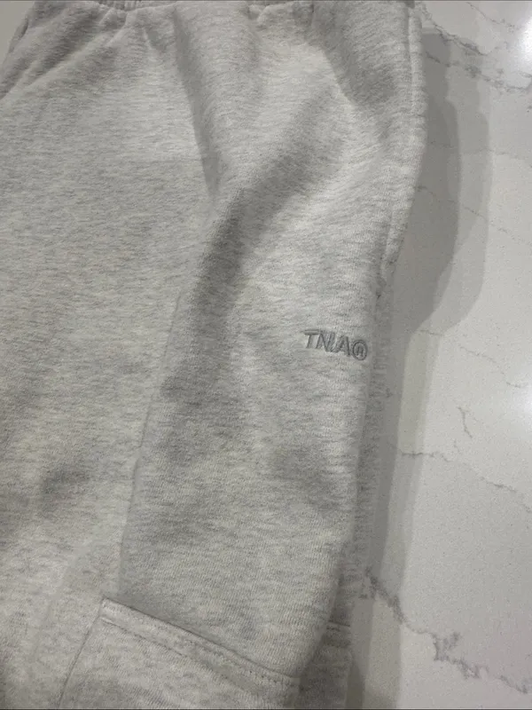Aritzia TNA Sweatfleece Cozy Fleece‎ Mega Fit Cargo Pants Black Women’s XL - Image 4