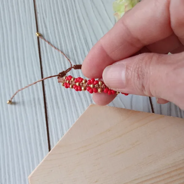 Bracelet Flower Hand Made Adjustable Red - Image 4