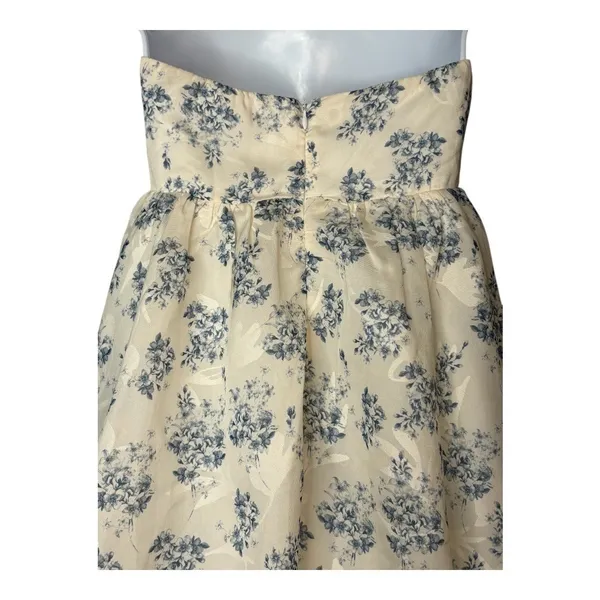 Cotton Candy LA Fit and Flare Dress Small Cream Blue Floral Strapless‎ Mini - Image 9
