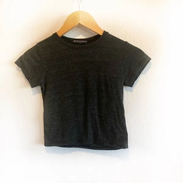 Brandy Melville grey crop top - Image 2