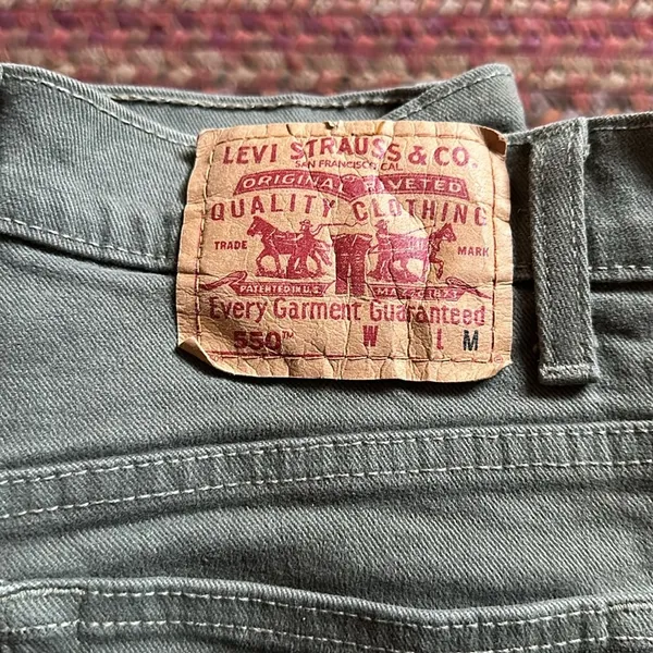 Levis 550 Army Green Ripped Knee Denim Pants - Image 2