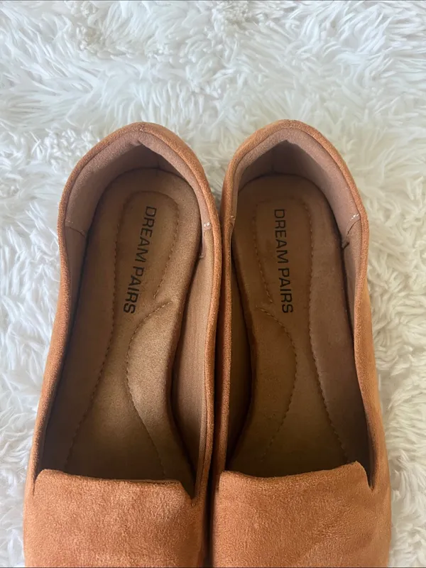 DREAM PAIRS Comfortable Pointed Toe Slip-On Loafers size 8 @ - Image 3