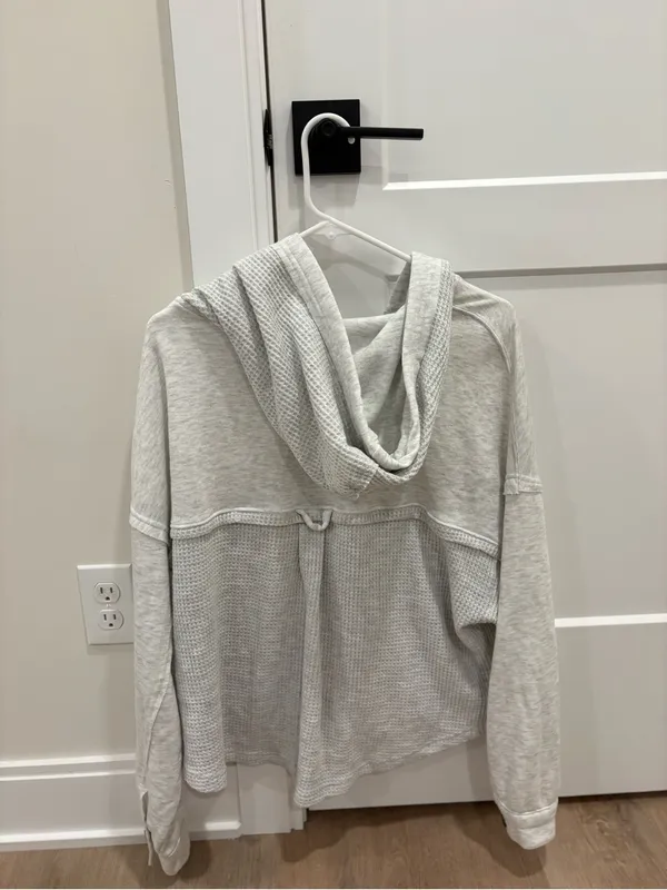 Light Gray Button - Image 4