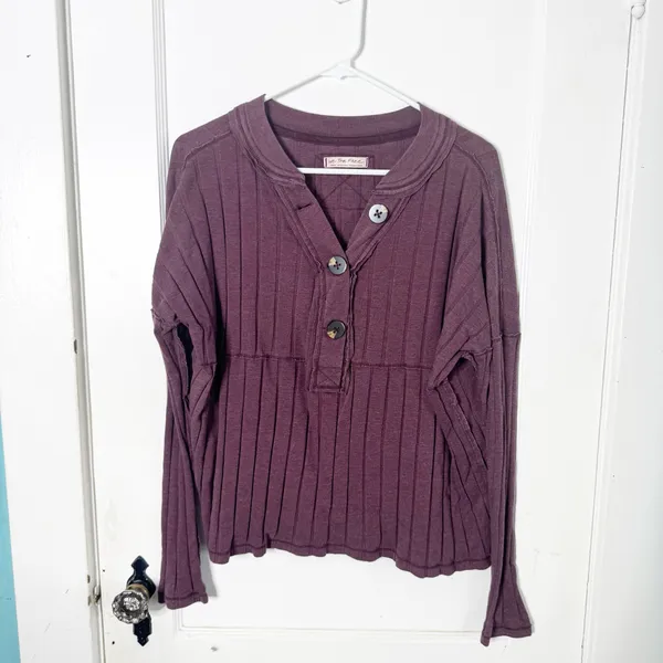 Free People We the Free In the Mix Ribbed Henley Large Buttons Comfy Casual S - Image 2