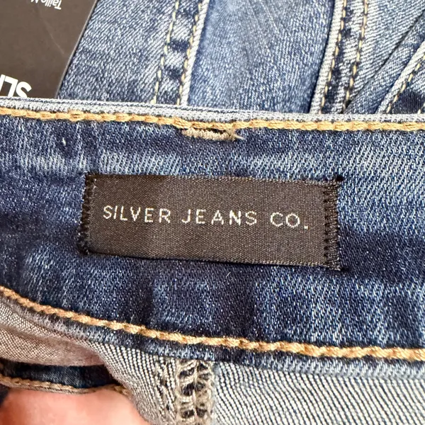 Silver Jeans Co Boyfriend Mid Rise Slim Leg Jeans Blue Medium Wash W30 L29 NEW - Image 5