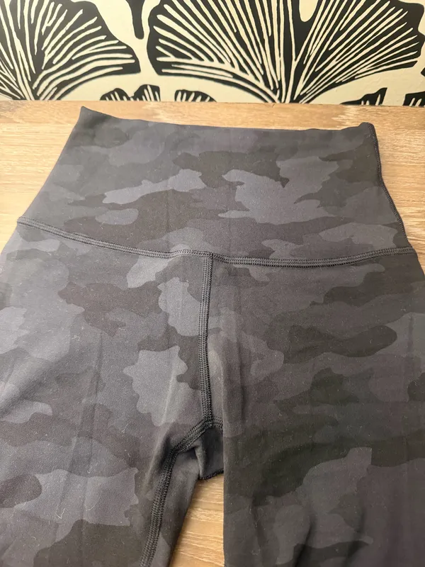Leggings Camo Lululemon Black Align 25" - Image 3