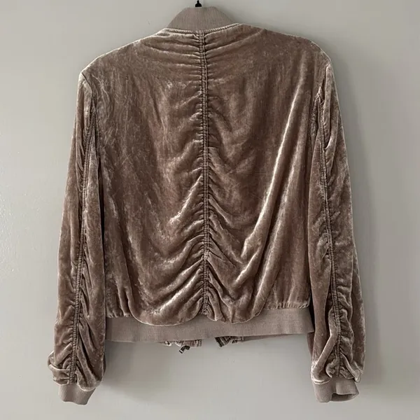 Free People Women's Crushed Velvet Bomber Jacket Boho Holiday Date Night - Image 7