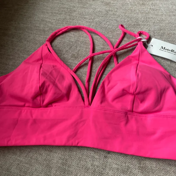 MotoRoto MotoRun Padded Strappy Yoga Bras - Image 6