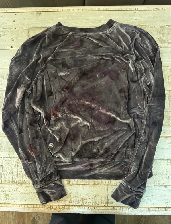 Lululemon estimated size 4 Women Warm Down Crew Velour Sweatshirt - Image 3