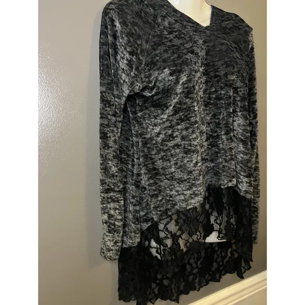Vine Street Tunic Top Womens Medium Gray Velour Hooded Lace Hem Long Sleeve - Image 5