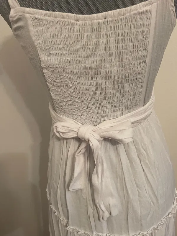 Trixxi White Tiered Tie Shoulder Maxi Dress. Size s - Image 12
