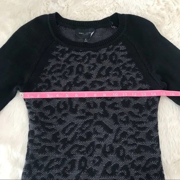 R+J COUTURE Leopard Print Sweater‎ Dress Fitted Raglan Sleeve Black Gray Small - Image 7