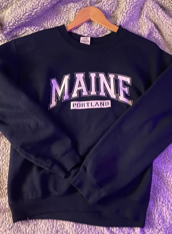 Gildan Crewneck - Image 2