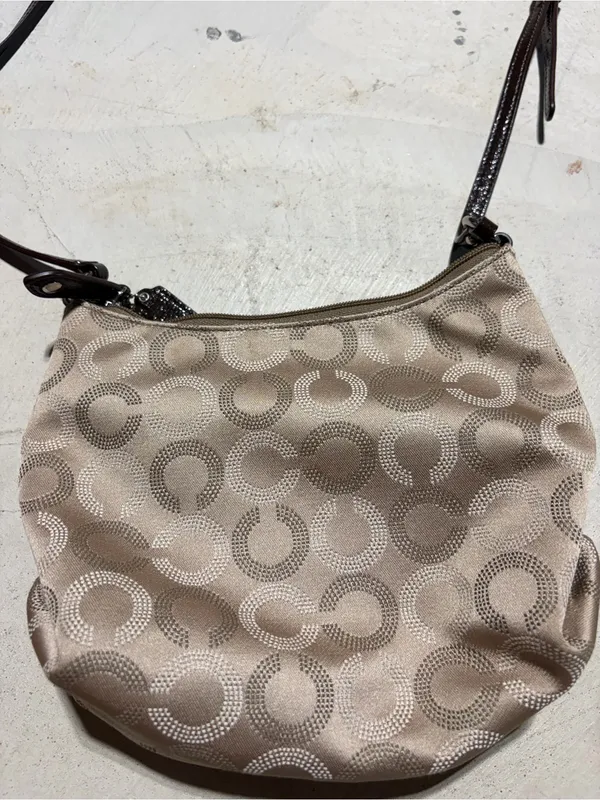 Coach Signature Ashley Crossbody Bag tan - Image 9