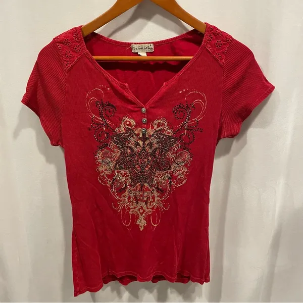 Red y2k soft baby rib bling button neck cap sleeve top Live and let live - Image 10
