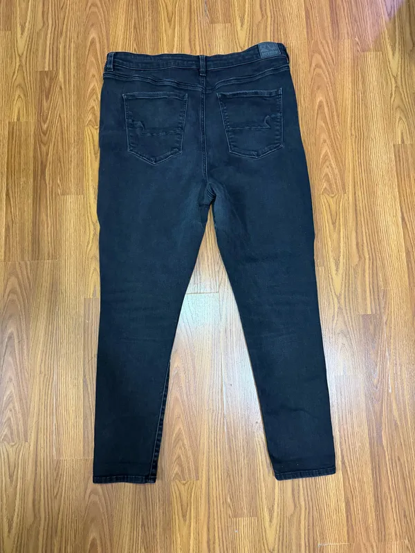 American Eagle Black Highest Rise Jeggings Size 20. - Image 2