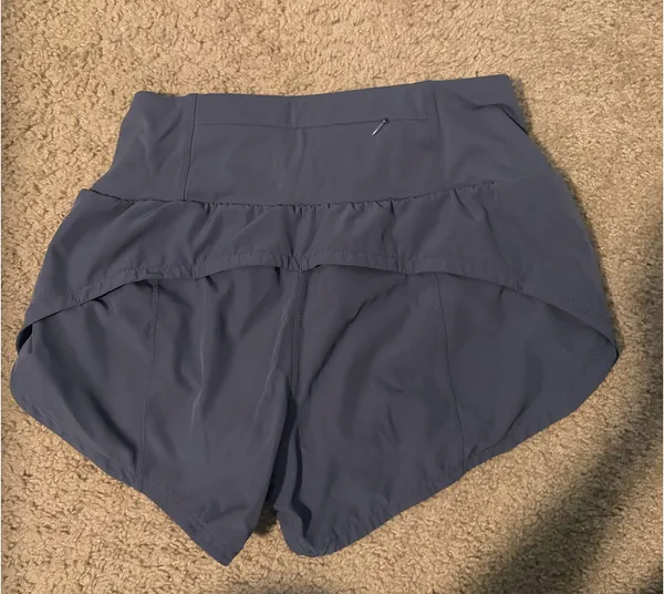 Amazon Shorts - Image 3
