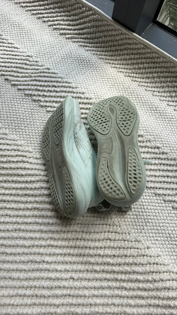 ASICS Gel-Nimbus 26 - Image 3